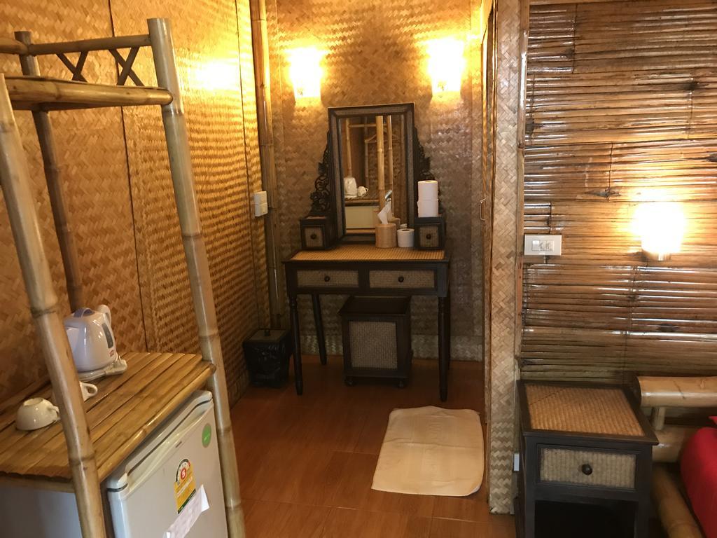 Boutique Hotel & Restaurant, Jaidee Bamboo Huts Csiangmaj Kültér fotó