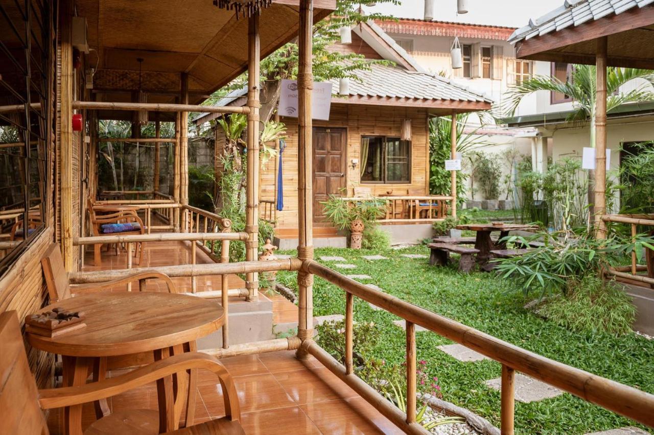 Boutique Hotel & Restaurant, Jaidee Bamboo Huts Csiangmaj Kültér fotó
